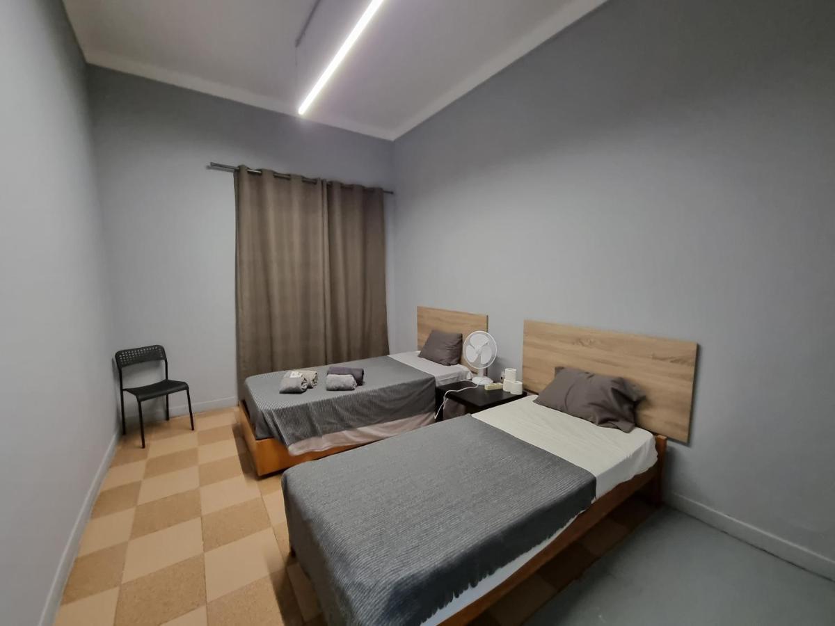 Hostel Da Estacao ポルティマン エクステリア 写真